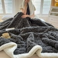 thumbnail image 1 of EIGTHTAIL Flannel Weighted Blanket  Sherpa Weighted Blankets with Soft Plush Fleece for Calming and Sleep, 1 of 3