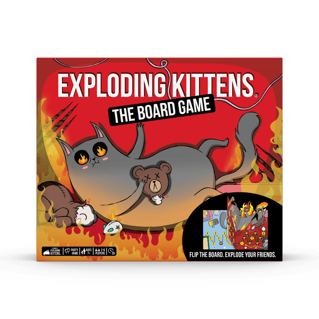 EK : la Boîte de Jeu de Société Mettant en Vedette un Grand Chat Gris aux Yeux Flamboyants Tenant un Ourson en Peluche, Entouré de Flammes et de Marques de Griffes sur un Fond Rouge, avec un Petit Encart Montrant le Plateau de Jeu 3D pop-up et le Slogan « Retournez le Plateau. Faites Exploser Vos Amis. » Ce Jeu de Société de Fête Prend en Charge 2 à 6 Joueurs et Implique un Jeu de Cartes Stratégique.