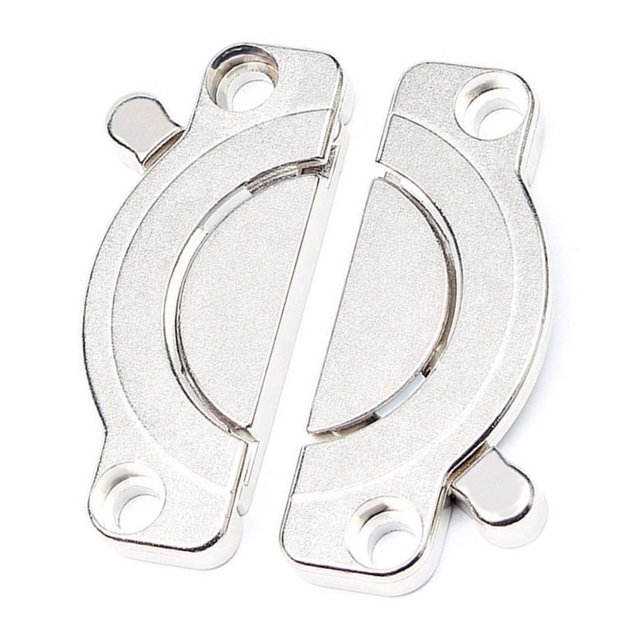 Lefu Lot de 2 Connecteurs de Boucle de Table en Alliage de Zinc, Dotés d'Une construction durable en Alliage d'Argent. Ces Connecteurs de Planche de Table Robustes Sont Conçus pour Fixer et Aligner les Dessus de Table, les Empêchant de s'Écarter. les Connecteurs Incluent des Trous Pré-Percés pour une installation Facile avec des Vis, Convenant à l'Utilisation sur les tables à Manger, les tables de Conférence et les Installations de Réunion de Bureau. Chaque Connecteur Mesure 77x69 mm et Est Idéal pour Maintenir un Agencement de Table