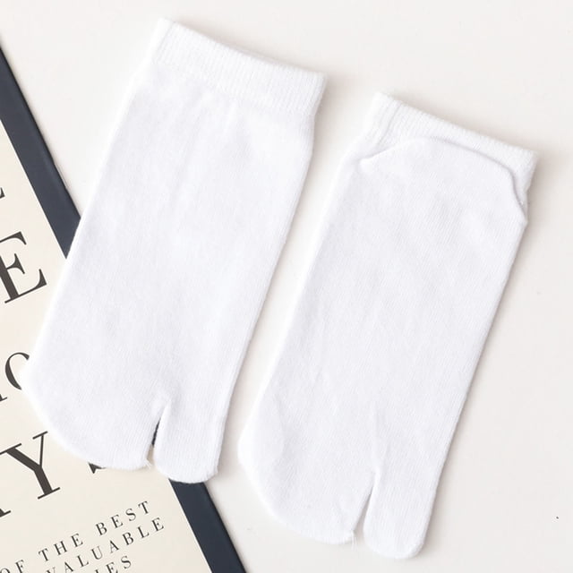 White Socks 1 Pcs Socks Split Toe Design Separates Toes Bunion and A Bunion Pad Toe Friction and Hallux Valgus