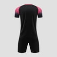 thumbnail image 4 of hengsof Ensemble de Maillot de Football à la Mode pour Enfants, Haut à Manches Courtes Col Ras du Cou, Short à Taille Élastique Tenue de Sport, Confortable Respirant Absorbant la Sueur Séchage Rapide Uniforme de Sport Deux Pièces, 4 of 4