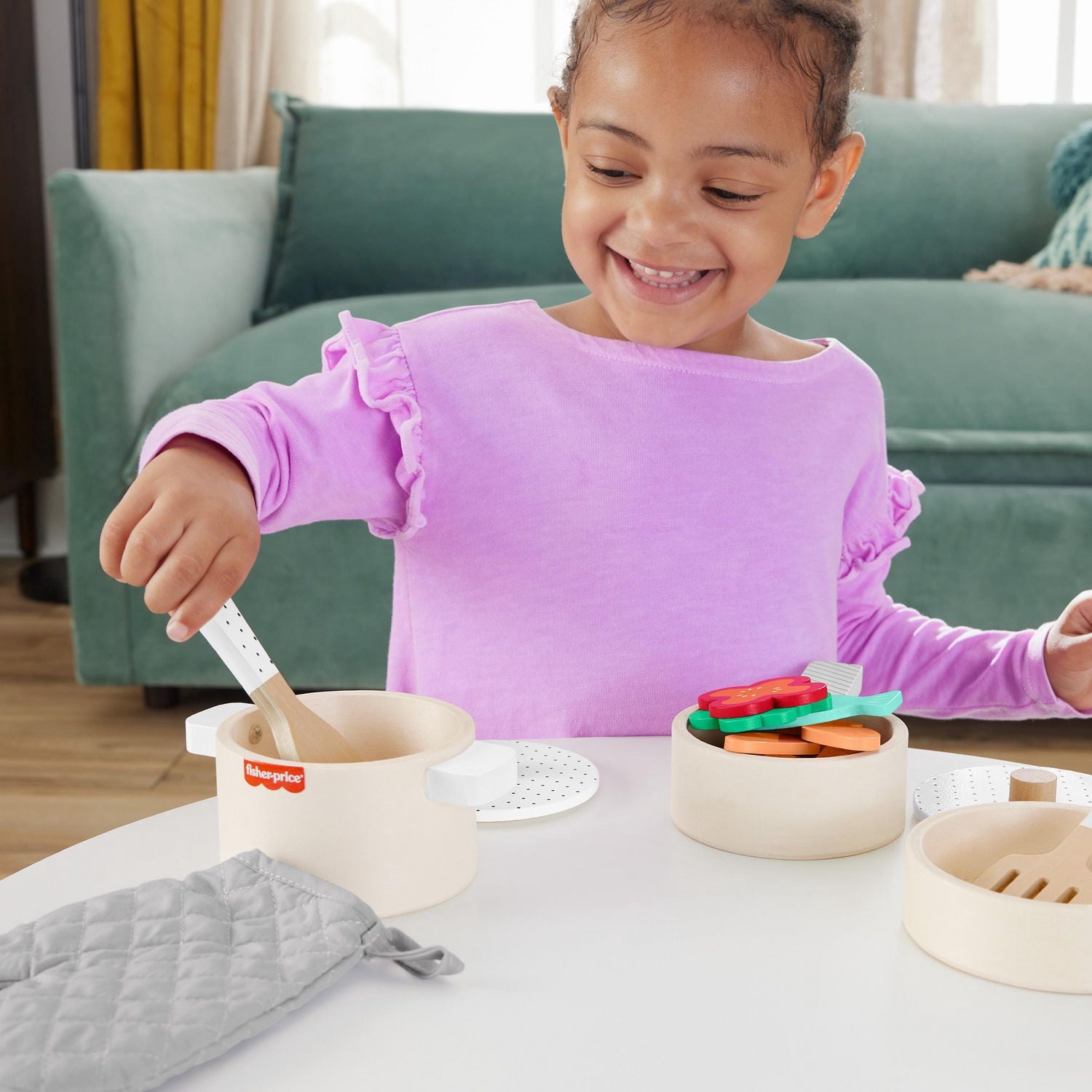 Fisher-Price Wooden Kitchen Pots & Pans Set, 19 Wood Pieces for Preschool Pretend Play, Ages 3+ Years