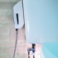 thumbnail image 4 of Bidet à Main Blanc - 7 x 1.90 x 2.50 Po, 4 of 5