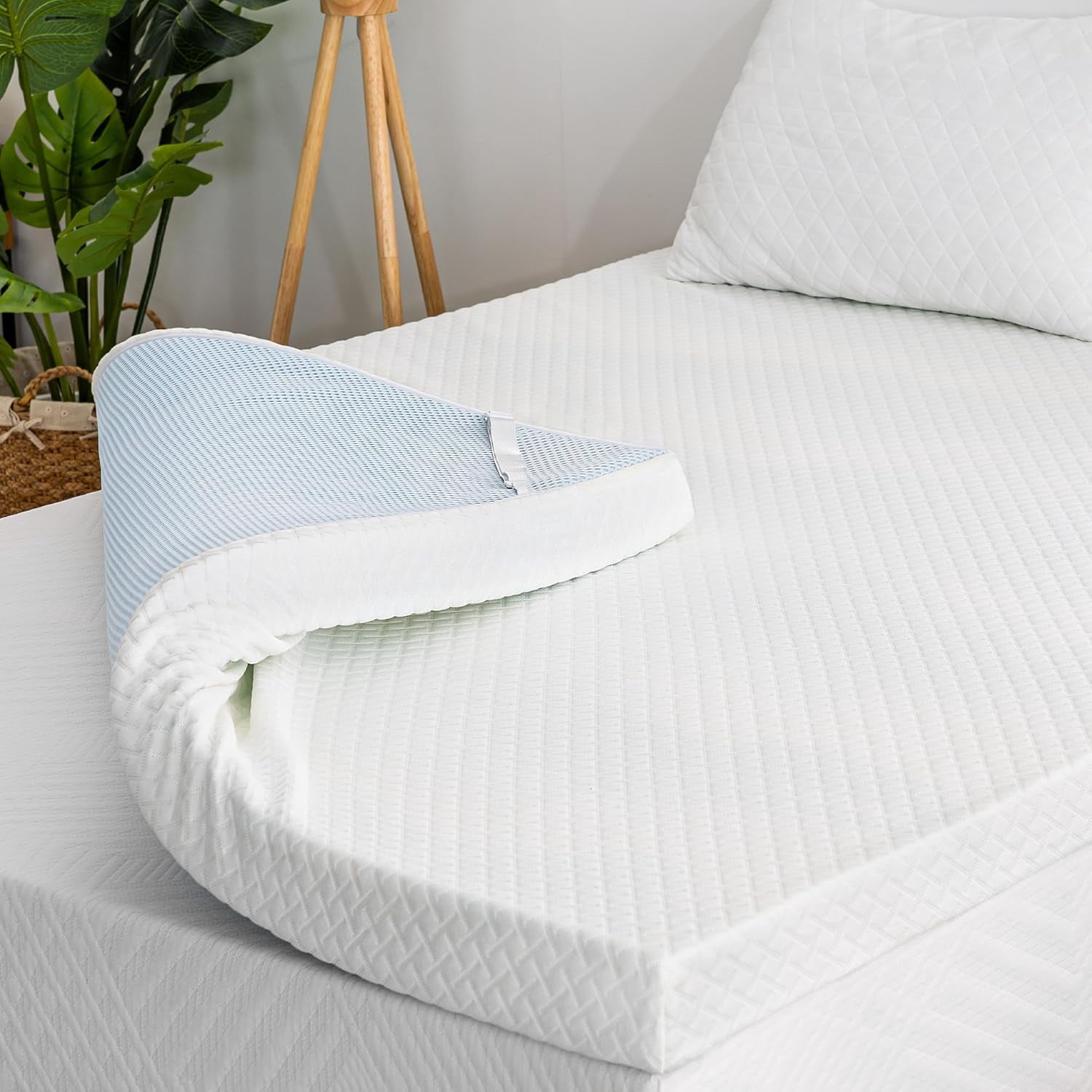 2 Inch Gel Memory Foam Mattress Topper King Size, Cooling Bed Topper for Pressure Relief with Removable Breathable Soft Cover, CertiPUR-US Certified