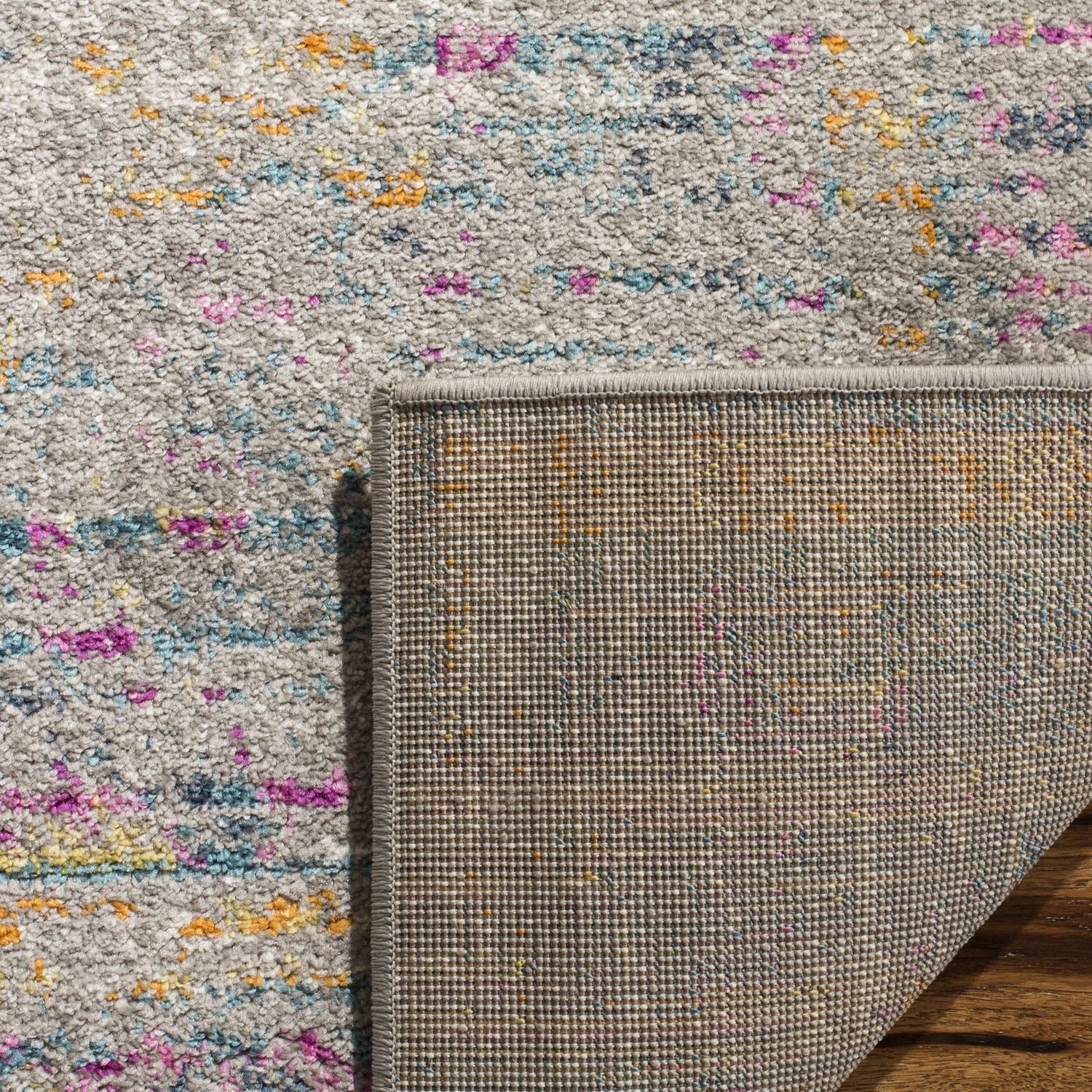 SAFAVIEH Madison Gabriel Traditional Area Rug