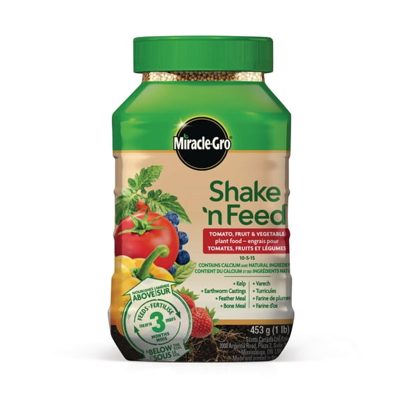 Miracle-Gro Shake N Feed Tomato, Fruits & Vegetables Plant Food - 453g