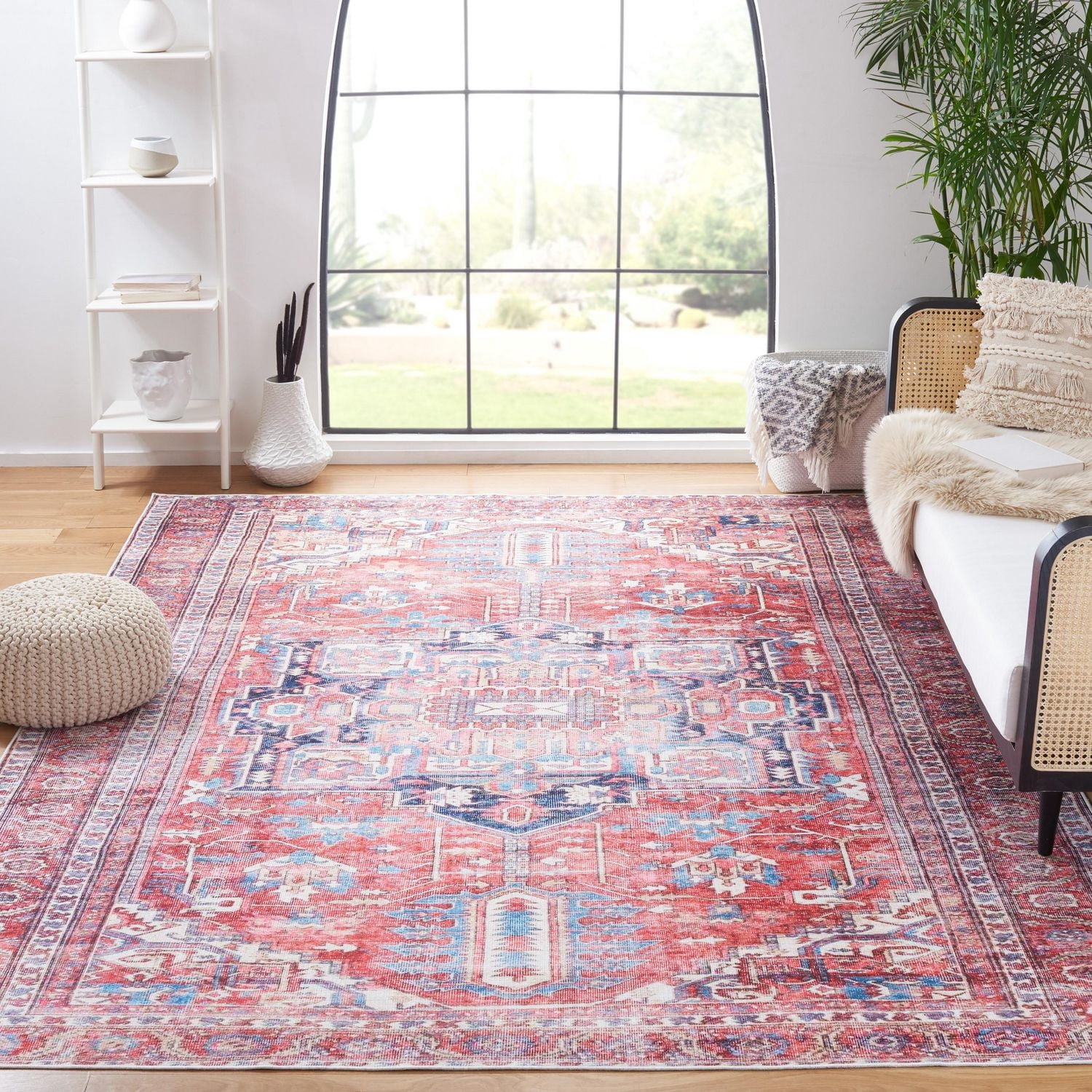 SAFAVIEH Serapi Doncho Traditional Machine Washable Area Rug
