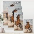thumbnail image 4 of Designart Peinture d'un cheval dans la course Art mural sur toile, 4 of 4