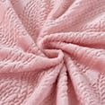 thumbnail image 3 of Holiday Time Couverture gaufrée – Rose DQ, 3 of 9