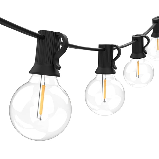 Guirlandes Lumineuses Extérieures à DEL avec Télécommande, 48 Pi Incassables et à Intensité Réglable pour patio. Ampoules Transparentes Émettent une Lumière Chaude de 2700 K, Connectées par un Câble Noir durable. Ces Guirlandes Lumineuses Étanches Sont Idéales pour patios, Terrasses, Mariages et Événements Extérieurs. Comprend 2 Ampoules de Rechange et un design connectable pour une Utilisation Prolongée.