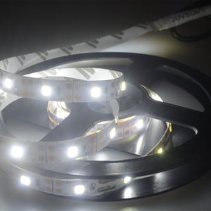Fridja 5V 2835 120SMD/2M White/Warm white/Blue LED Strip Light Bar TV Back Lighting
