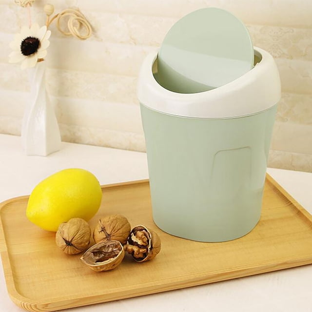 Meitianfacai Mini Trash Can with Swing Lid, Small Desk Trash Can, Plastic Garbage Can for Countertop Coffee Bar Office Mini Wastebasket Bathroom Trash Can Kitchen Trash Can