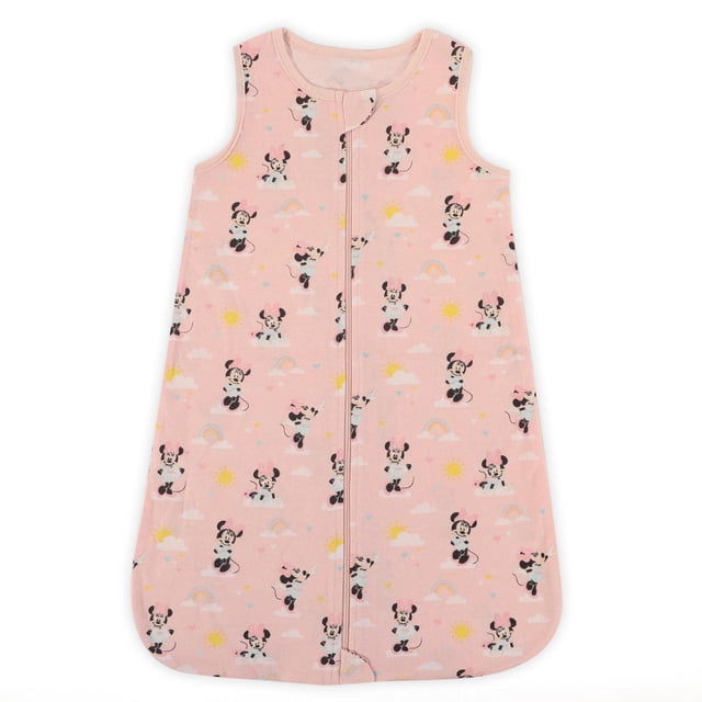 Disney Couverture de Sommeil Portable Légère Rose avec Imprimé Minnie Mouse, Arcs-en-Ciel, Soleils et Nuages. Turbulette Sans Manches pour Nourrisson avec Fermeture Éclair avant, Faite de Coton Doux et Respirant pour Bébés de 0 à 6 Mois, Conçue pour un Sommeil Sûr et Confortable.