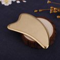 thumbnail image 4 of Outil Gua Sha pour le Visage en Forme de Cœur en Laiton Masseur Gua Sha Outil de Grattage Massage, 4 of 10