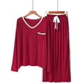 thumbnail image 1 of Crescentt Pyjama de Luxe en Modal Respirant et Confortable Ensemble de Pyjama Ultra-Doux pour Femmes Classique en Modal à Manches Longues - Rouge et Blanc, Moyen, 1 of 2