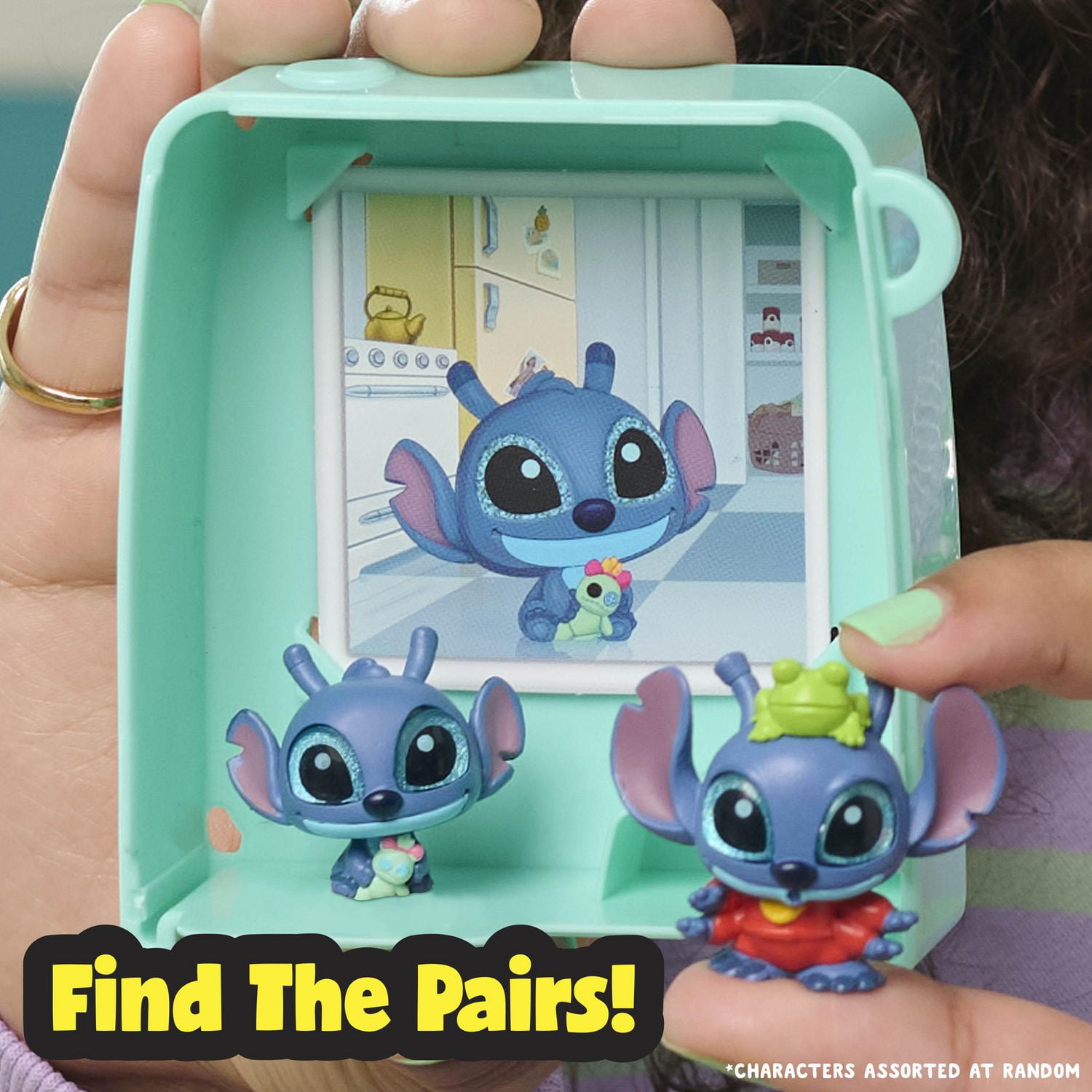 Collection de figurines nostalgiques Disney Doorables, 5 accessoires, 4 figurines surprises à collectionner, jouets pour enfants de 5 ans et plus par Just Play