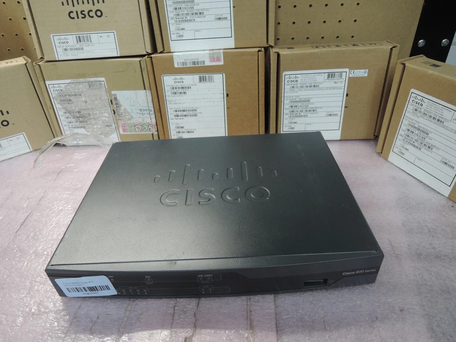 used CISCO881-K9 4 port Wires VLAN Router