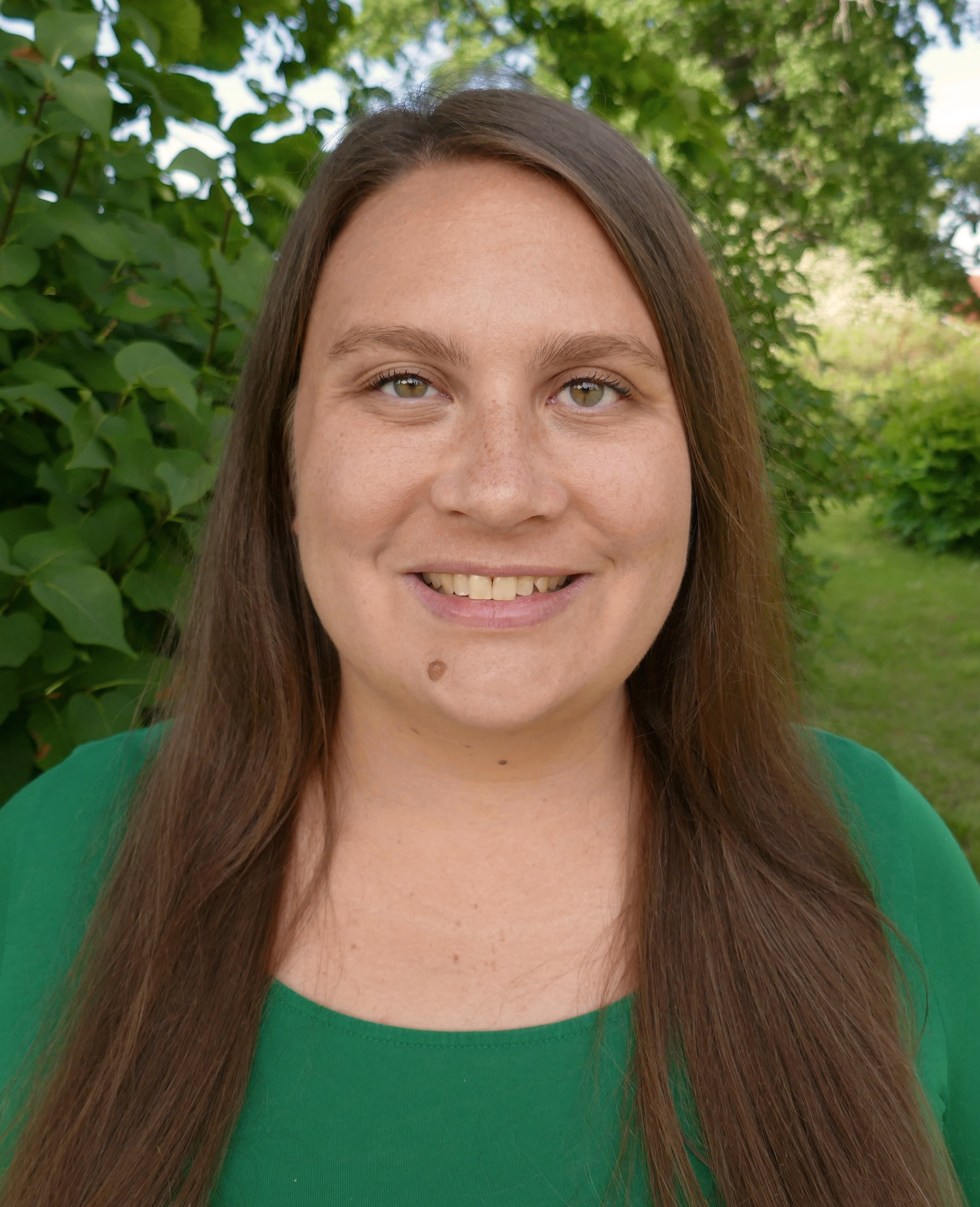 New and Trending: Realm Of Wind And Vines By Marion Blackwood