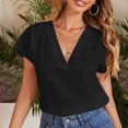 thumbnail image 2 of Dealovy Hauts pour Femmes Été Manches Courtes Décontracté Coupe Ample Col en V Léger T-Shirts Unis, 2 of 6