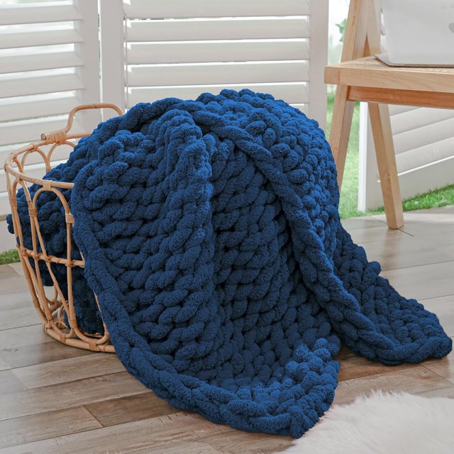Chunky Knit Blanket Throw x Hand Knitted Chenille Throw Blanket Small Soft Thick Yarn Cable Knit Blanket Cute Rope Knot Crochet Throw Blankets for Couch Bed Sofa (Light )