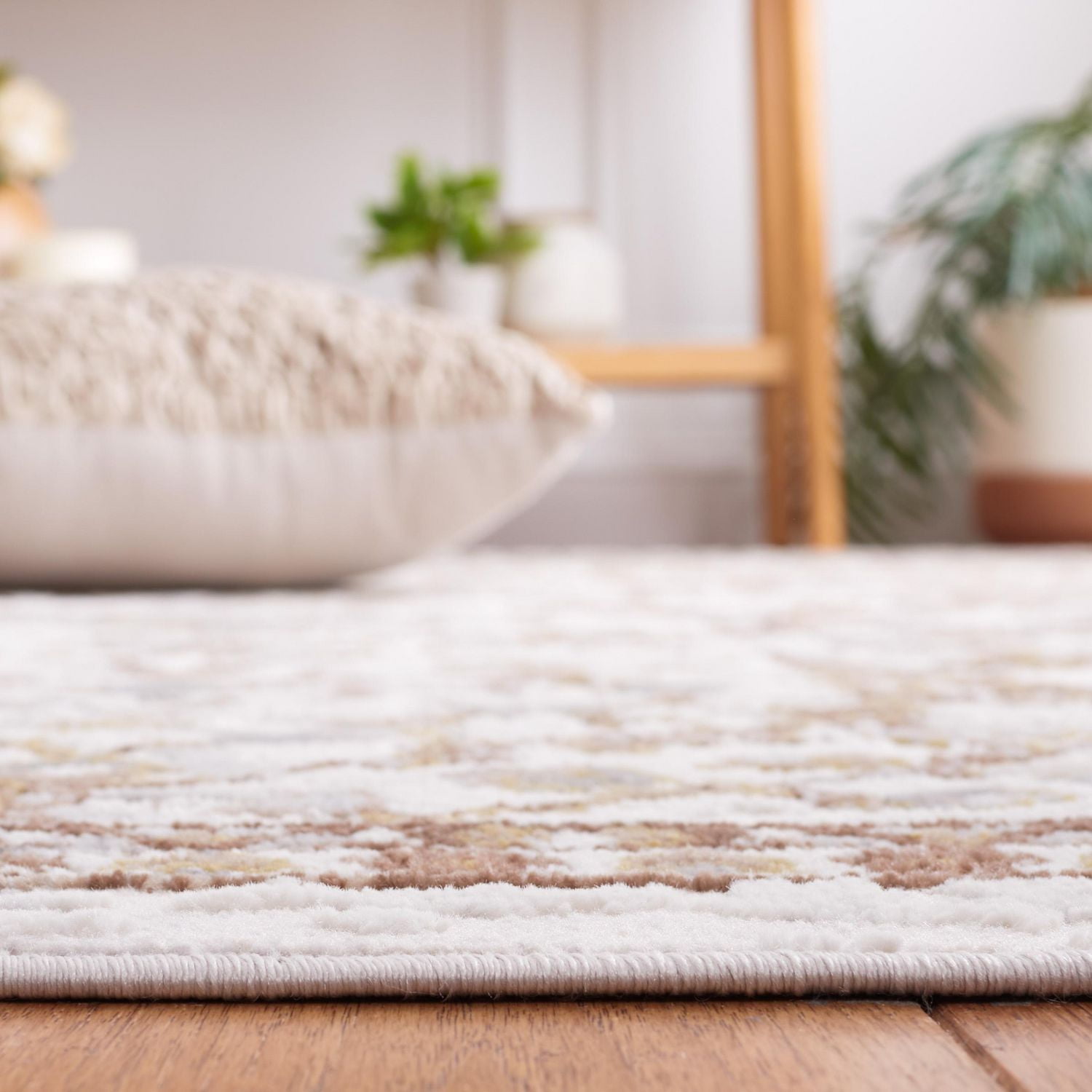 SAFAVIEH Palma Giuseppe Tapis Traditionnel
