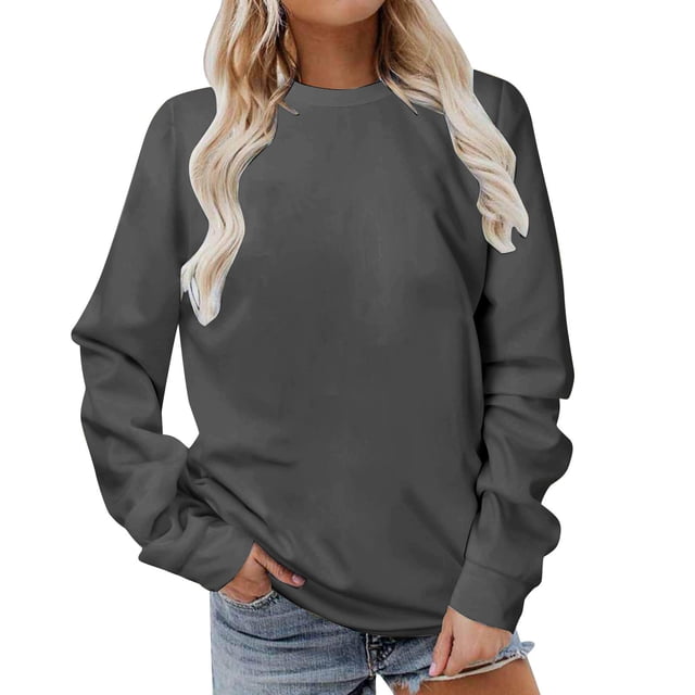 Yuyuzo Chandails d'Automne pour Femmes à Col Rond en Couleur Unie Gris Foncé. Ce Chandail à Manches Longues à Enfiler Présente une Coupe Ample et un design Décontracté, Convient à la Taille Moyenne (US 6, UK 10, EU 36) avec une Mesure de Buste de 102 cm, une Largeur d'Épaule de 45 cm et une Longueur de 68 cm. Assorti à des shorts en denim pour un Style Décontracté.