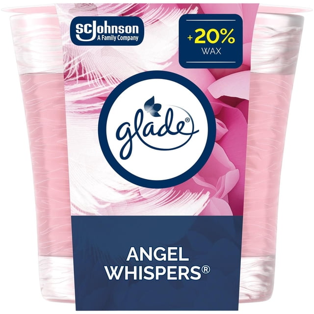 Glade® Bougie Parfumée Désodorisant d'Air, Chuchotements d'Ange, une Bougie en Cire Rose dans un Pot en Verre Transparent avec le logo Glade et le design d'Étiquette à Plume Florale, avec +20 % de Cire pour une Durée de Combustion Plus Longue, Idéale pour Rafraîchir les Pièces avec un Doux Parfum floral et Fruité.