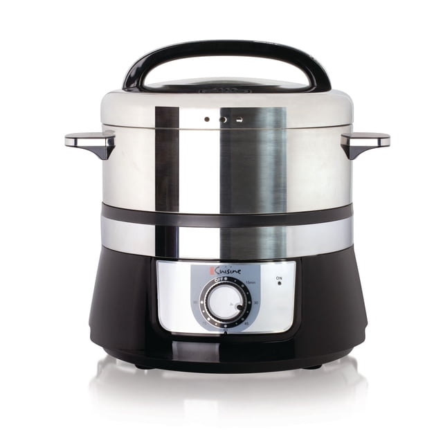 Euro Cuisine FS3200 electric food steamer with 5L stainless steel single-tier removable basket, black base with mechanical timer dial, and ergonomic black handle, suitable for steaming vegetables, seafood, and chicken.