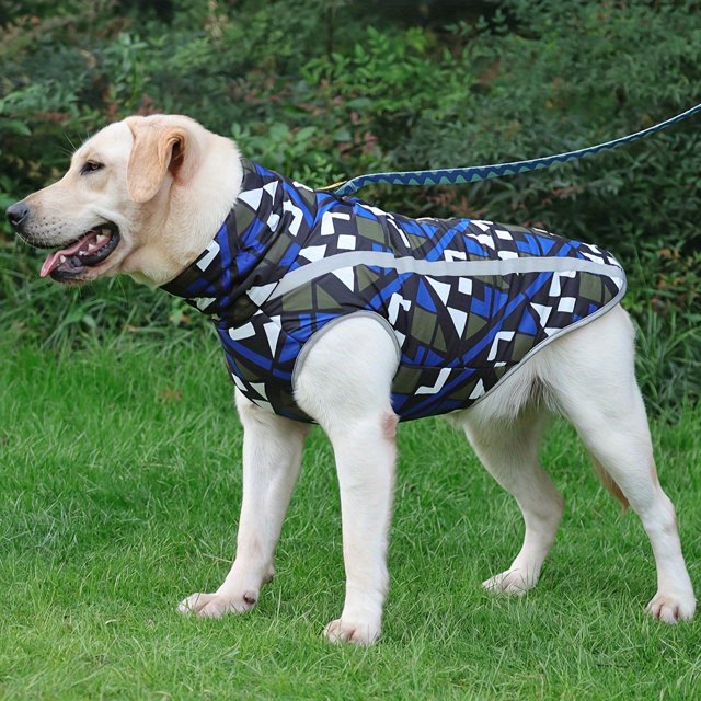 SUTENGDA Reflective Windproof Dog Jacket with Leash Attachment - Warm Durable Pet Coat for Training & Outdoor Activities Easy-On Zip Design Waterproof Ideal for All Breeds