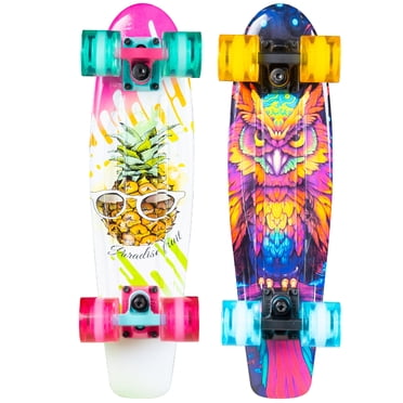 22" Retro Mini Cruiser for Kids, Teens & Adults – Flexible Composite Deck, 62 mm Wheels, Aluminum Trucks – Assorted Graphics – Madd Gear