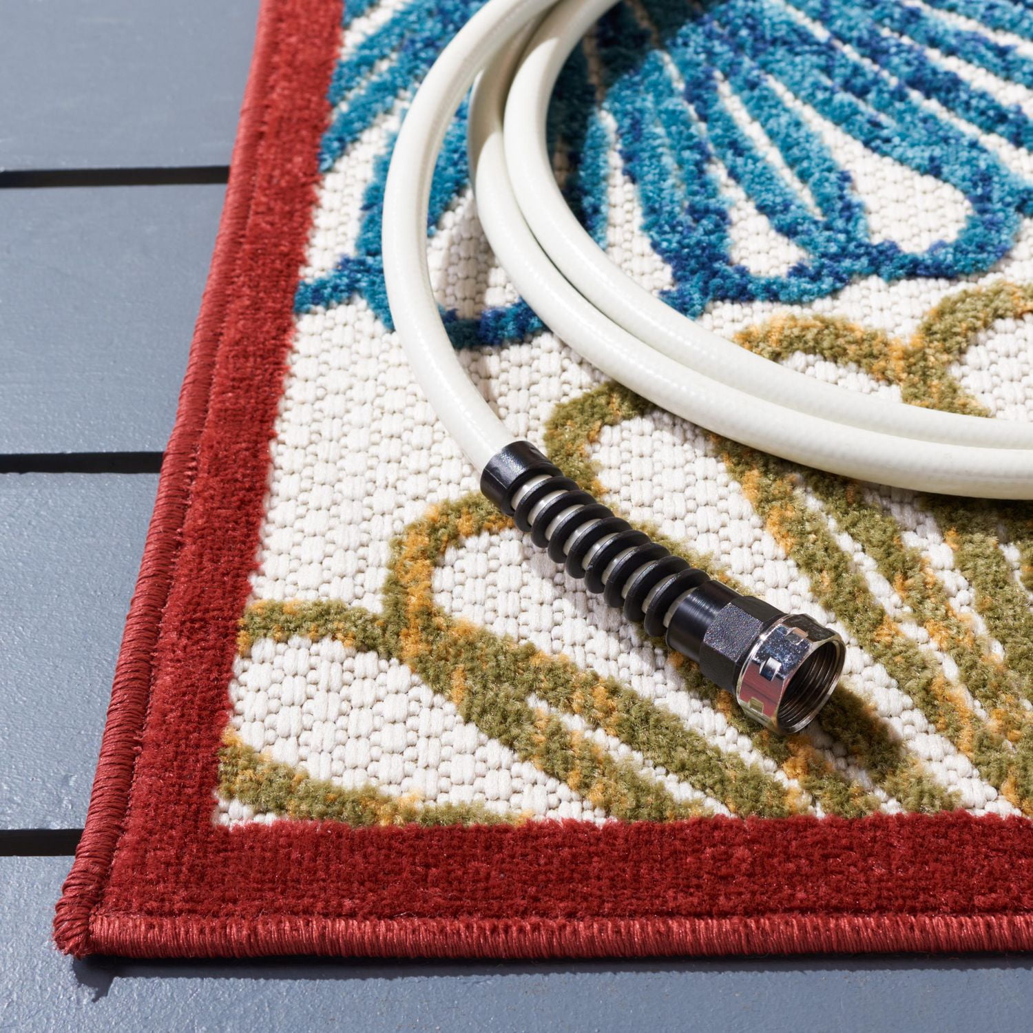 SAFAVIEH Cabana Aria Floral Outdoor Area Rug