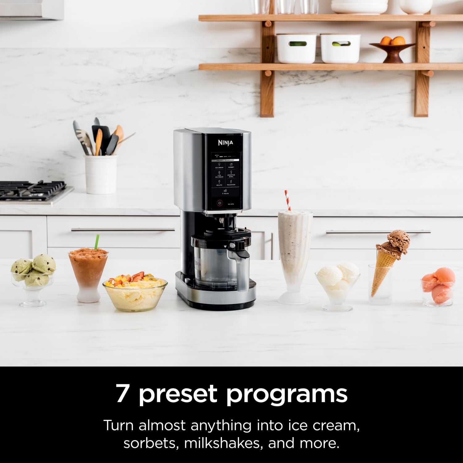 Ninja CREAMi, NC301C, Crème glacée, Sorbet, Gelato, Lait frappé, bol de boisson frappée, et Crème glacée légère, 7 Programmes, 800W, Argent