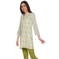 thumbnail image 2 of Moomaya Robes Tuniques Courtes en Poly-Crêpe pour Femmes Kurti Imprimé Mini Tenue d'Été, 2 of 5
