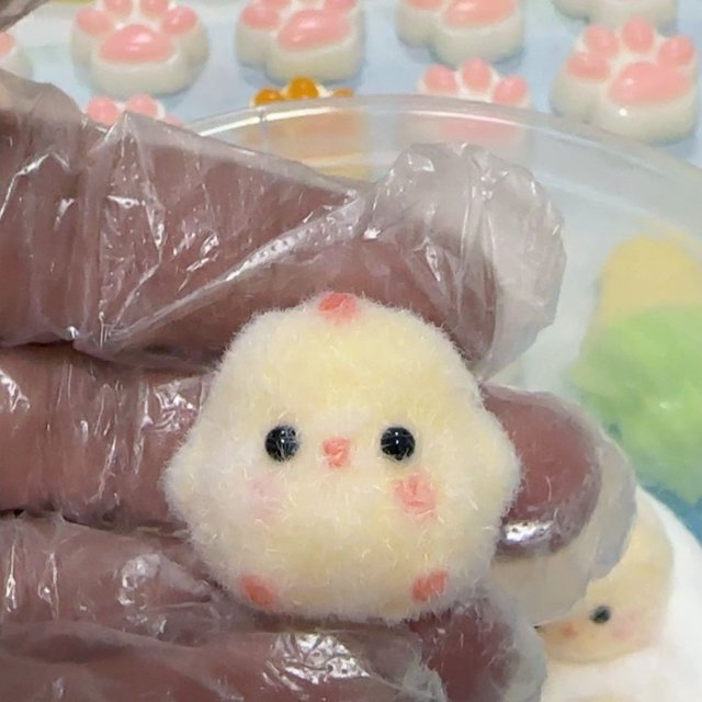 Limited Time Savings,Mini Chick Soft Toy - Stress Relief Press Toy, Cute and Soft Chick for Relaxation, Perfect for Kids and Adults to Relieve Stress, | Silica Gel, White-827 $BS$3