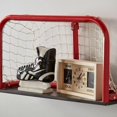 thumbnail image 3 of Bouclair Tirelire de Hockey Noire, 3 of 10