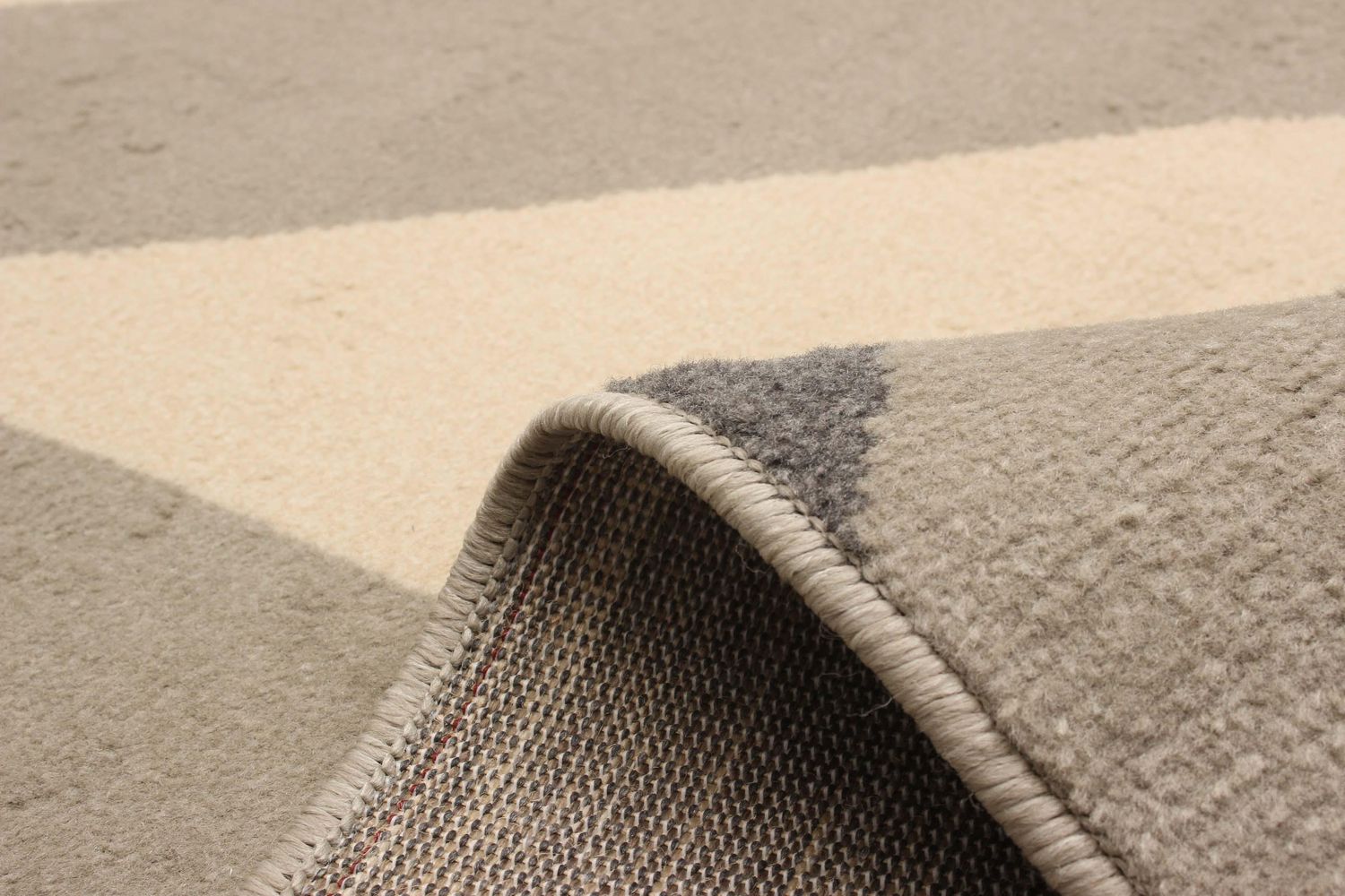 ECARPET Bianca Contemporary/Modern Area Rug for living room, bedroom, dining room, entrance, hallway and more.