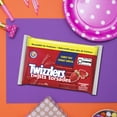 thumbnail image 3 of Torsades à la fraise TWIZZLERS, sac familial de 680 g, 3 of 7