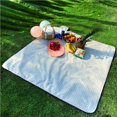 thumbnail image 4 of ruzhgo Couverture de Pique-Nique Extérieure Portable 200X200cm Très Grande Anti-Sable Imperméable Tapis de Plage pour Camping Randonnée Festivals Vert, 4 of 5