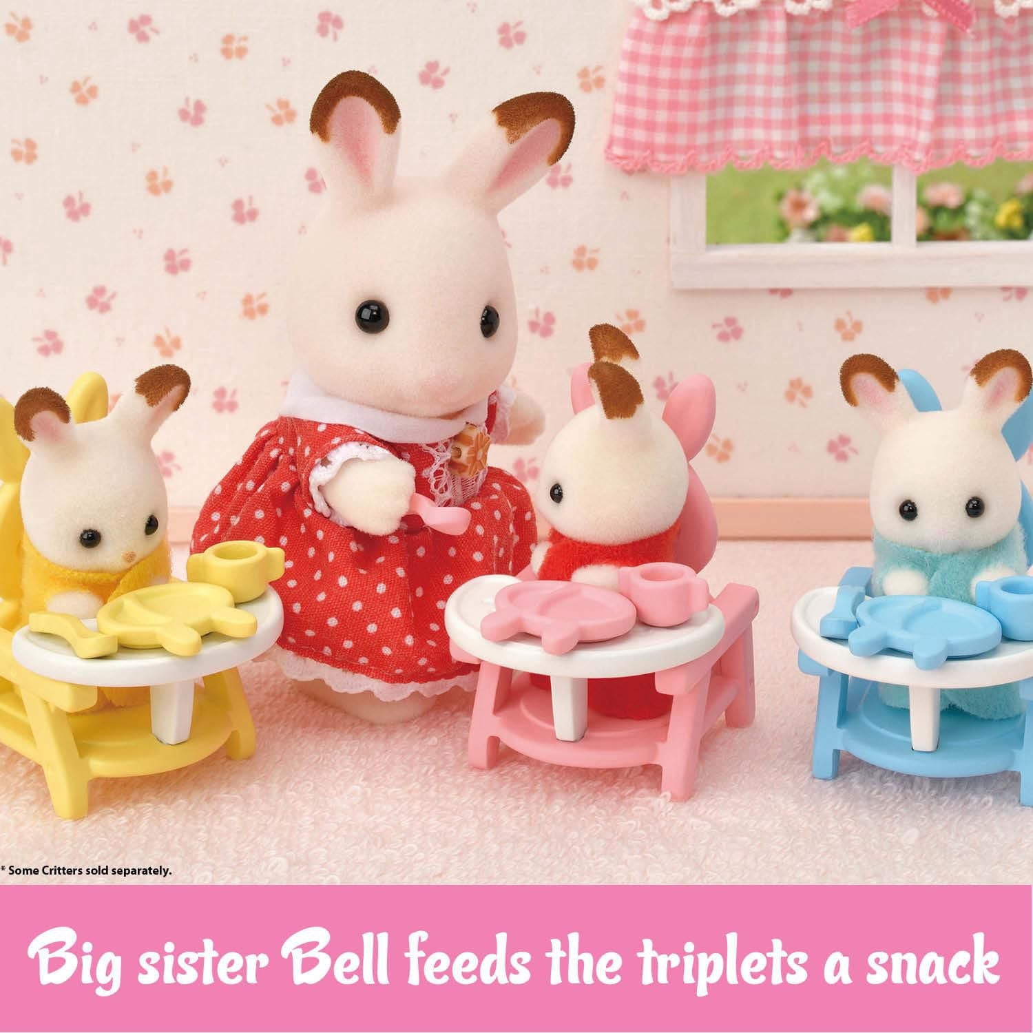 Ensemble de soins pour triplés de Calico Critters, ensemble de jeu pour maison de poupée avec accessoires et 3 figurines