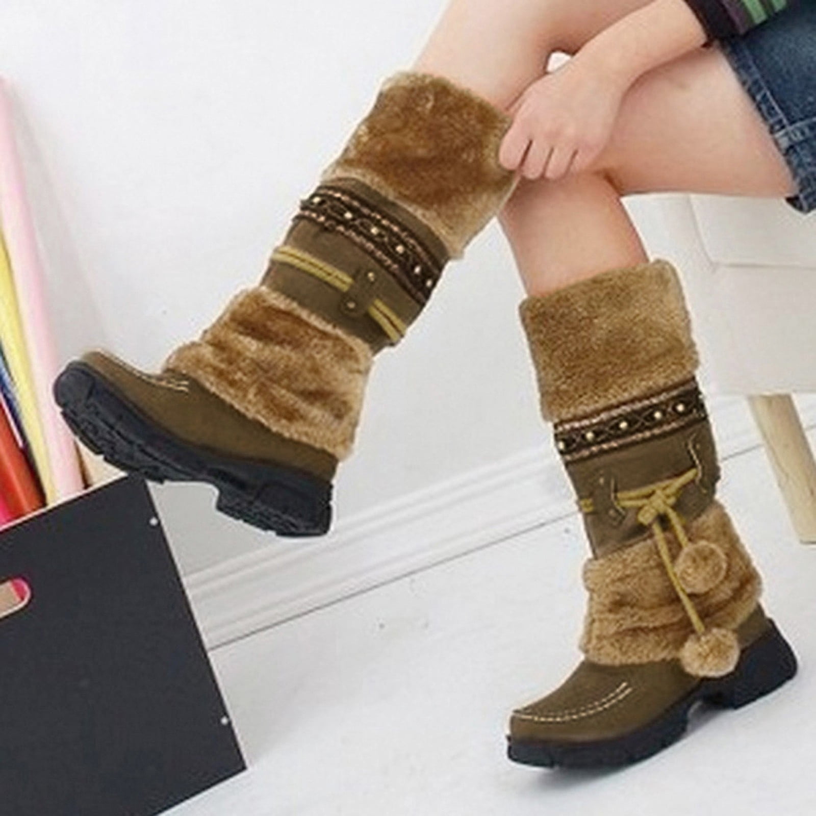 YOUSNH Chaud à Bout Haut Neige Talons Ronds Rétro Garder Milieu Chaussures Boule de Poils Bottillons à Enfiler Femmes Bottes pour Femmes Bottes pour Femmes Brun 7.5