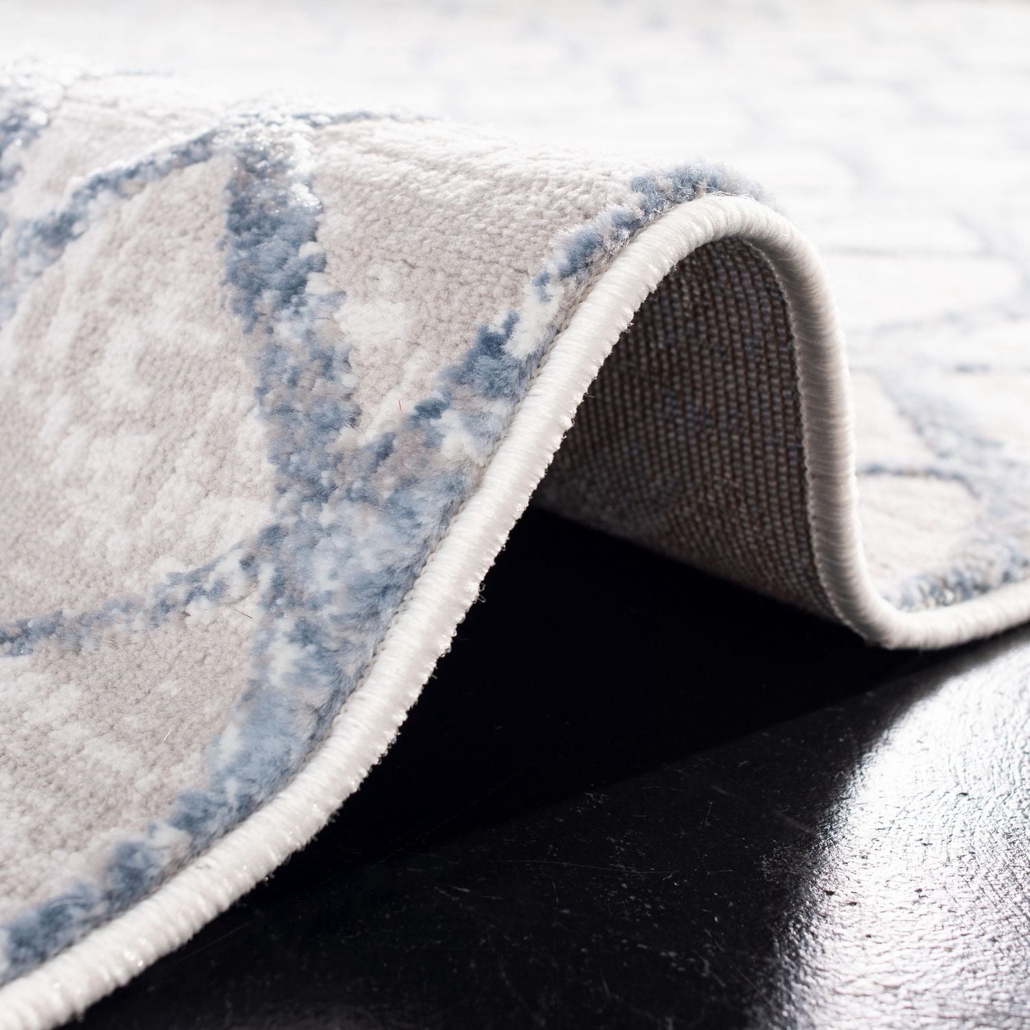 Safavieh Amelia Floella Tapis Géométrique