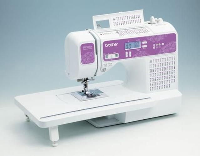 Machine à coudre informatisée SQ9130 de Brother