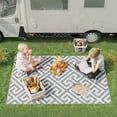 thumbnail image 1 of Tapis Extérieur Réversible pour VR, Tapis de Sol de Patio 5 Pieds x 8 Pieds, Gris et Blanc, 1 of 9