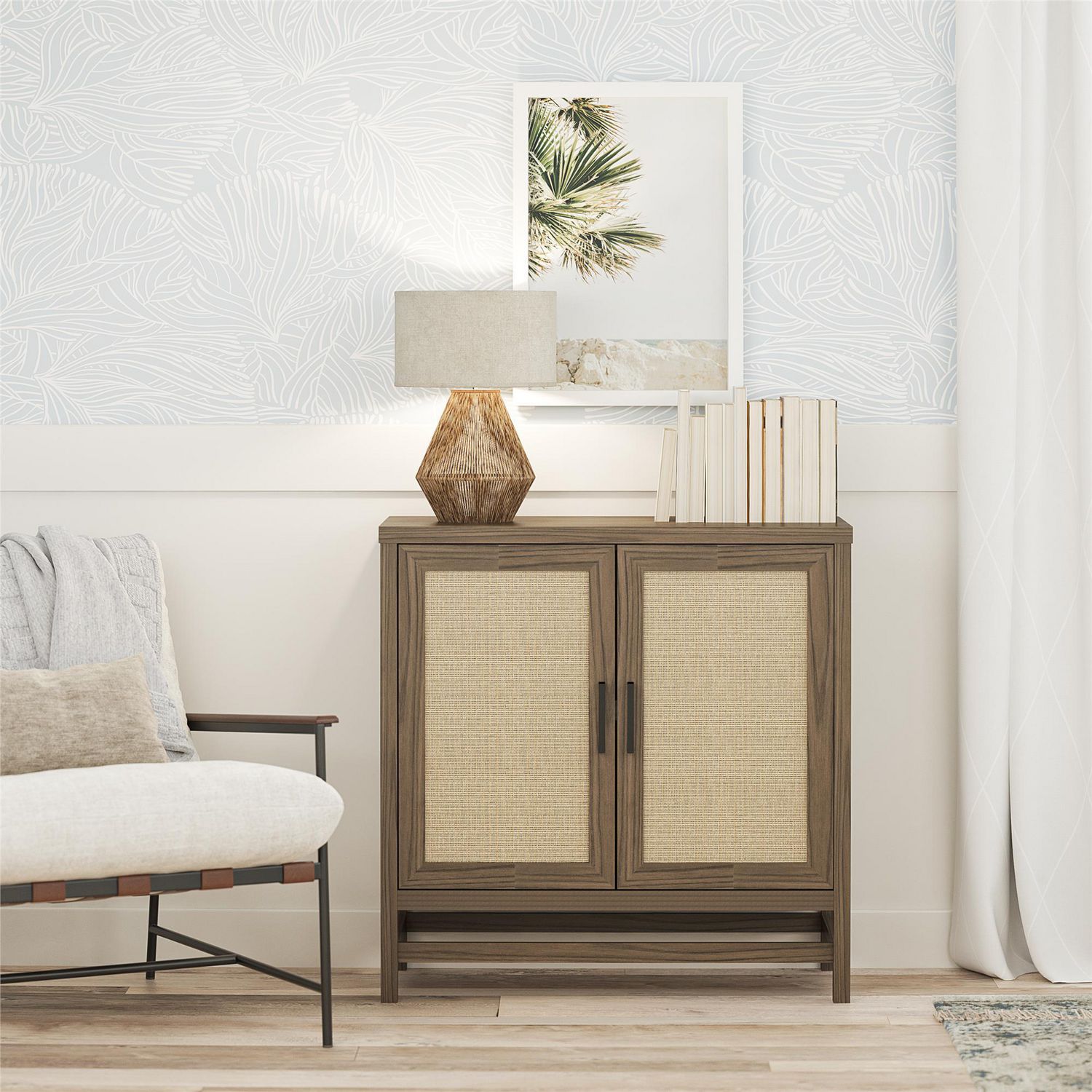 Meuble de rangement à 2 portes Lennon d’Ameriwood Home, brun moyen et faux rotin