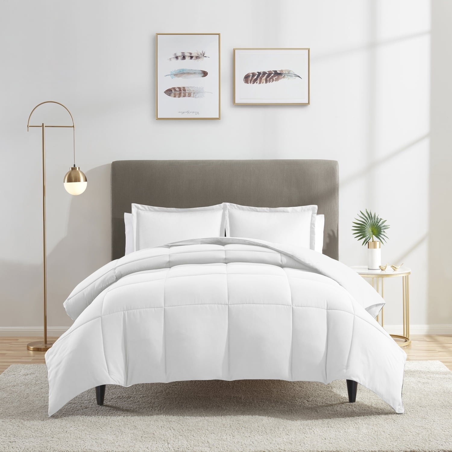 Nestl All Season Goose Down Alternative Comforter, King/California King, White