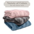 thumbnail image 4 of The Connecticut Home Company Couverture Jetée, Douce Peluche Réversible Shag et Sherpa, Jetés Chauds Épais pour Lit, Literie Confortable Lavable Couvertures d'Accent pour Canapé Chaise, 65x50, Crème, 4 of 4