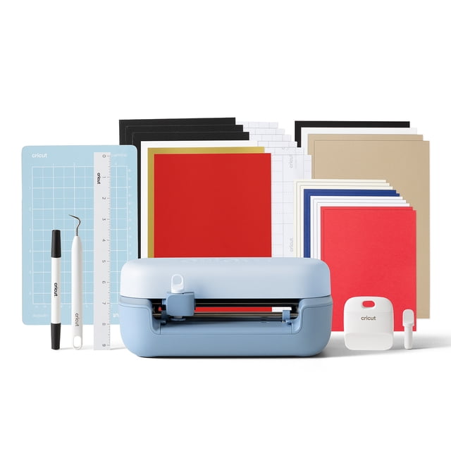 Cricut JoyTM 2 + Ensemble de Départ - Bleu Montrant une machine de Découpe Ultra-Compacte de 4,5 Pouces Bleu Pâle avec un Tapis Bleu LightGrip, Assortiment de cardstock en Rouge, Noir, Or, Blanc, Bleu et beige, plus des Outils d'Artisanat Incluant un Crochet de Désherbage, un Grattoir, une Spatule et une Règle Transparente, Convient à la Découpe Rapide et aux Projets d'Artisanat.