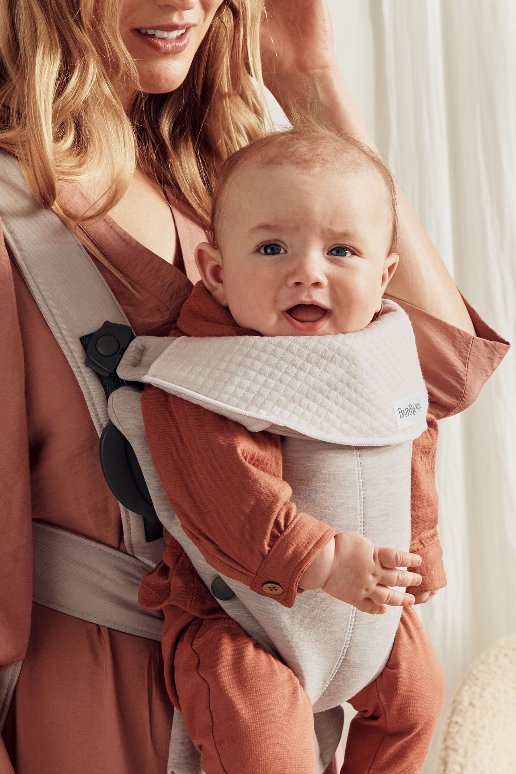 BabyBjorn Baby Carrier Mini, Cotton, Beige/Leopard - Walmart.ca