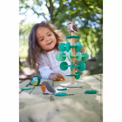 Janod - Arbre à Assembler - Construisez votre propre arbre de 30 cm - Comprend 37 accessoires en bois - Jeu de dextérité - Pour enfants et tout-petits - À partir de 36 mois