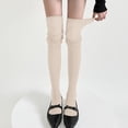thumbnail image 1 of TINZ en Automne et en Hiver Chaussettes Rouges à Ancrage pour Femmes Modèles Rouges de Défilé Sont Assemblés avec des Chaussettes Jusqu'aux Genoux et des Bas d'Ancrage Sont Empilés Culottes Jarretelles Bas d'Hiver pour Femmes Bas avec Nœud, 1 of 3